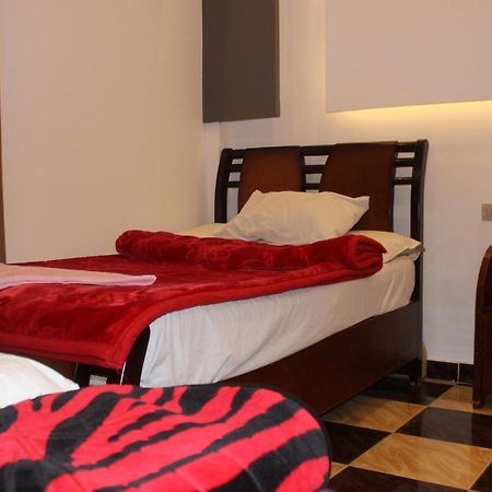 Family Palace Hostel Каїр Екстер'єр фото